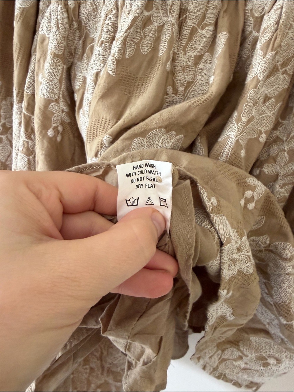 Shop the Mint Beige Lace-Embroidered Puff-Sleeve Button Down Top Size Small - Picture 9 of 10